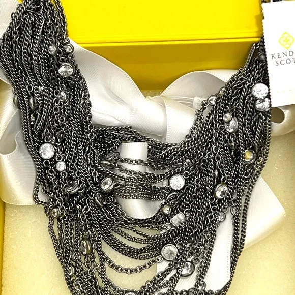 NWT Rare & Retired Kendra Scott Anastasia Bib Statement Necklace Hematite & CZ’s - Picture 9 of 17